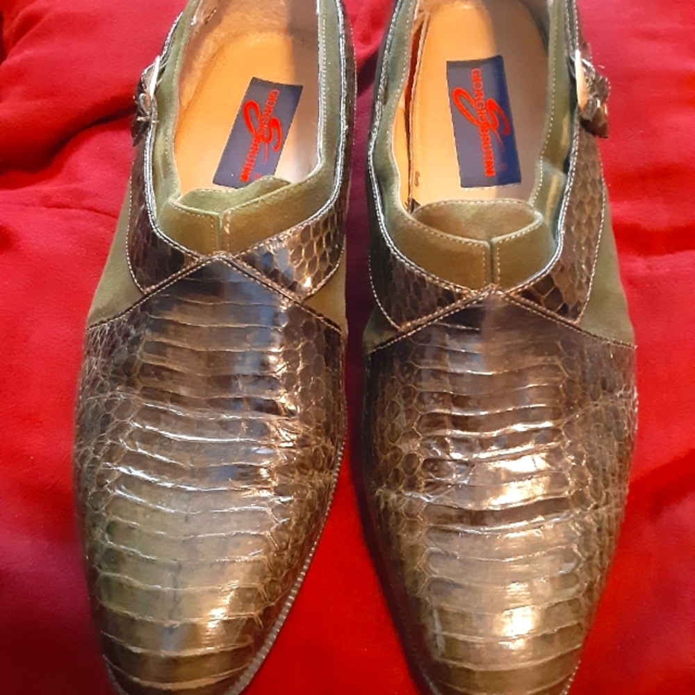 Georgios men green buckle loafers